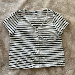 Old Navy striped tee